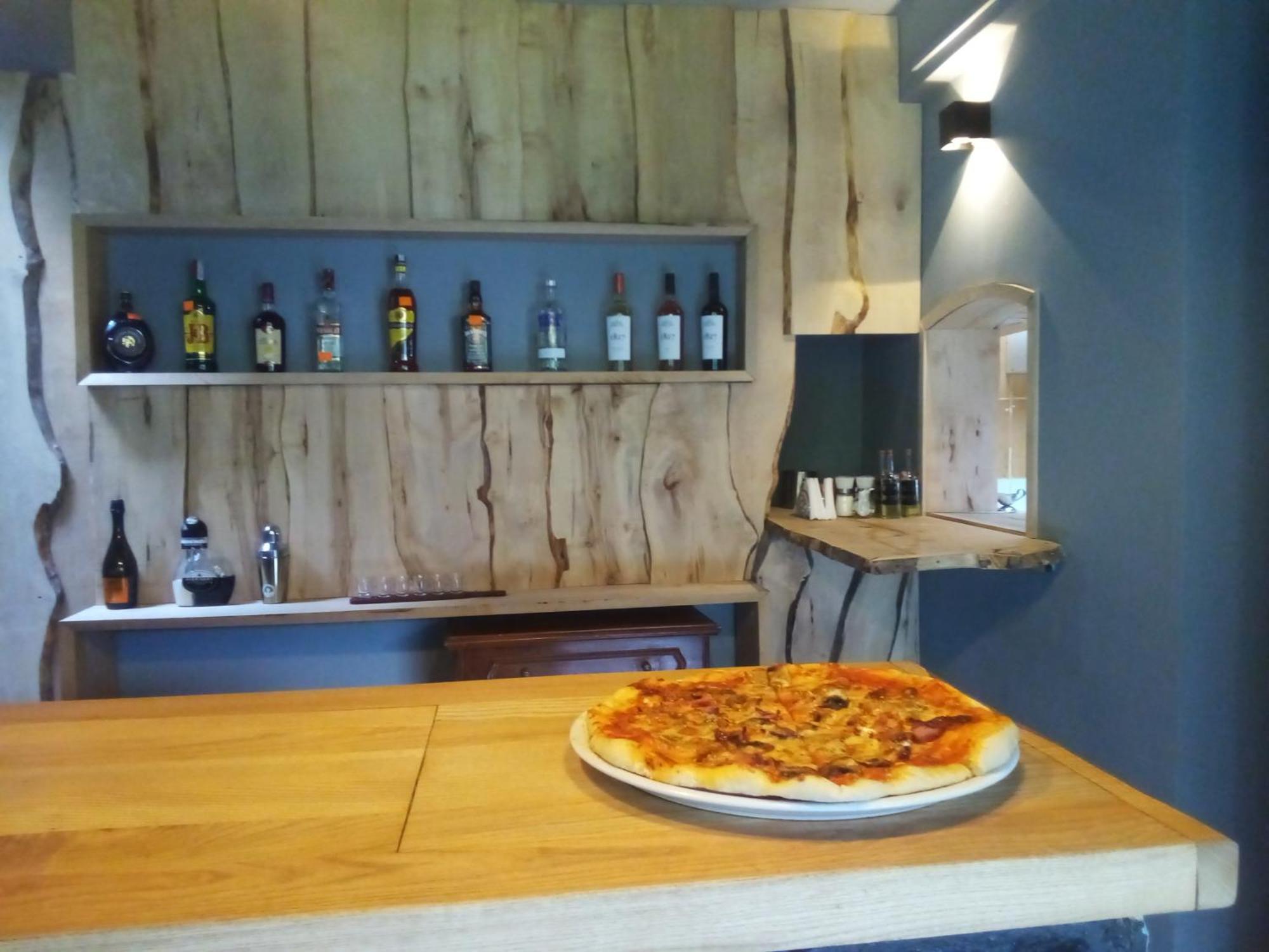 La Malu' Bistritei - Casutele Valea Stanii Hotel Luaran gambar